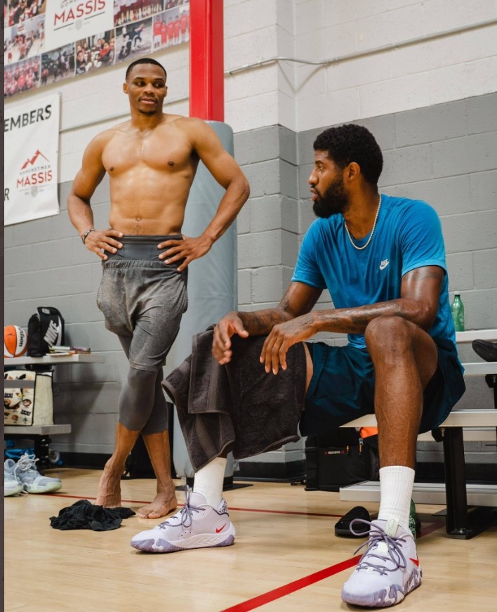 对个人与亚 对个人与亚