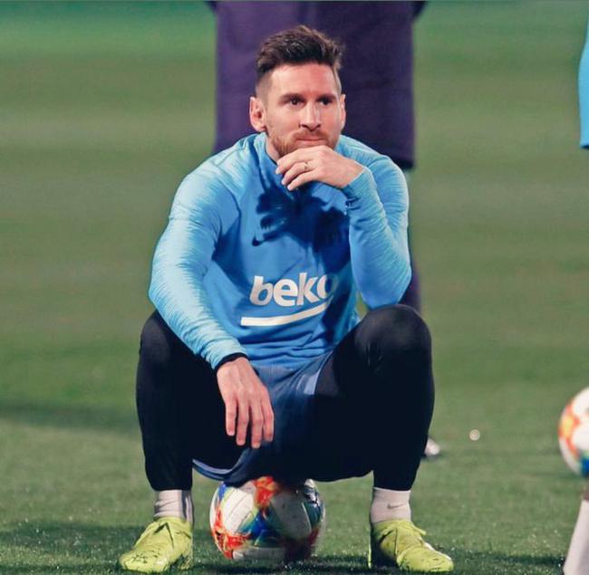 映小学生在 映小学生在